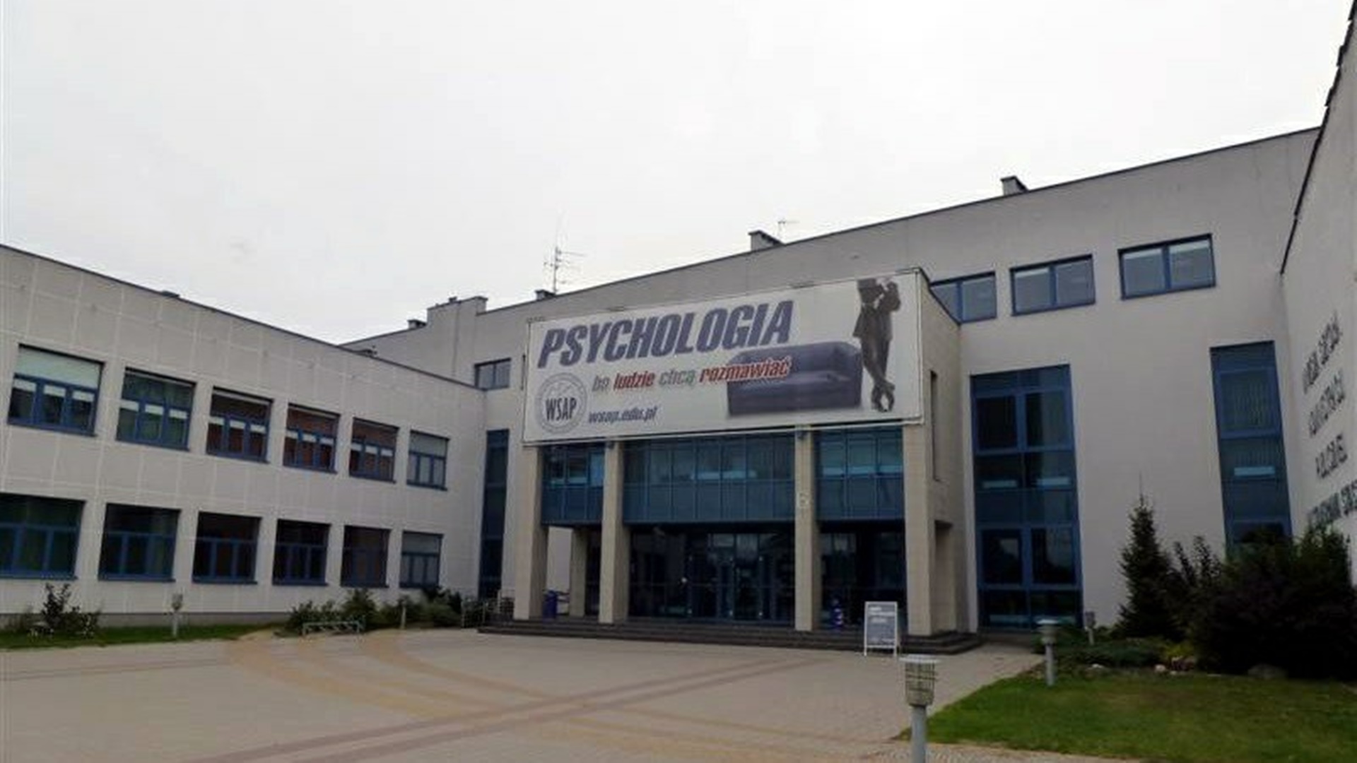 Zakup działki i budynków po WSAP - radni mają wątpliwości