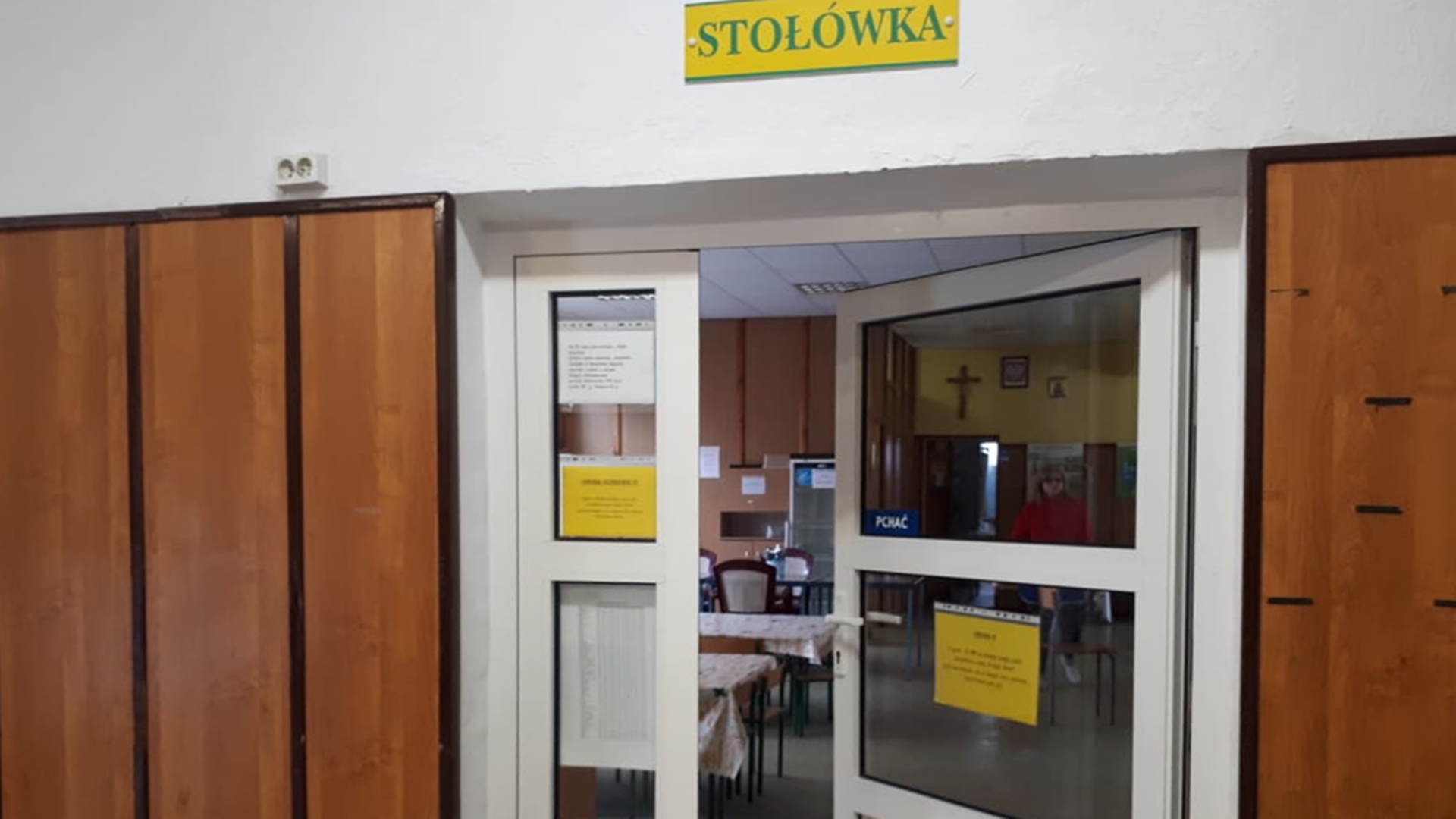 Zmiany w białostockich szkołach: rodzice nie mogą wchodzić do świetlic i więcej przerw