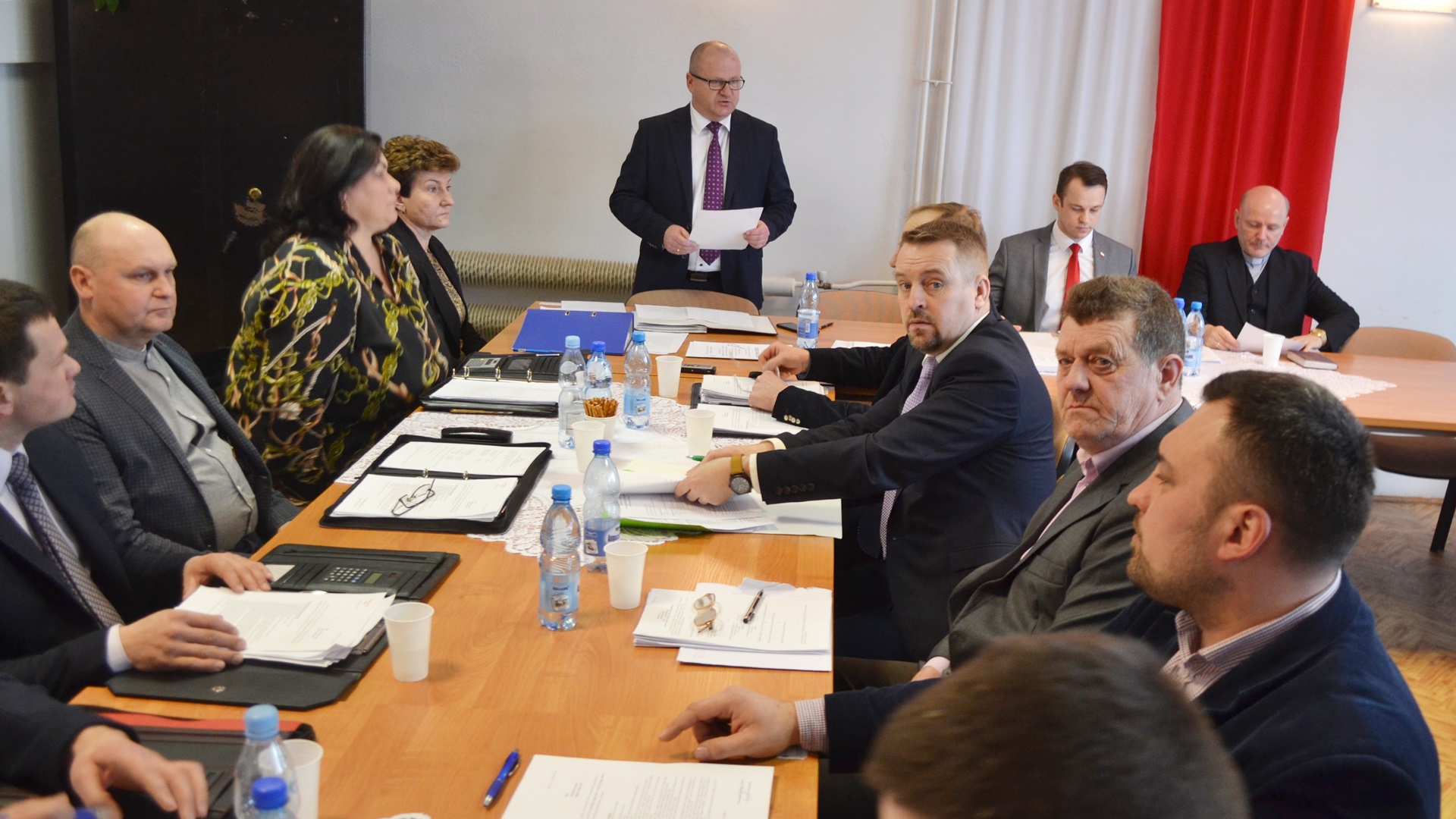 Wójt gminy Giby z rodziną zarażony koronawirusem, ponad 100 osób na kwarantannie