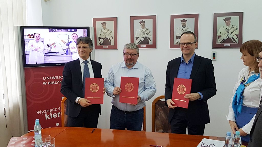 Studenci Uniwersytetu w Białymstoku nauczą się nowoczesnego zarządzania laboratorium