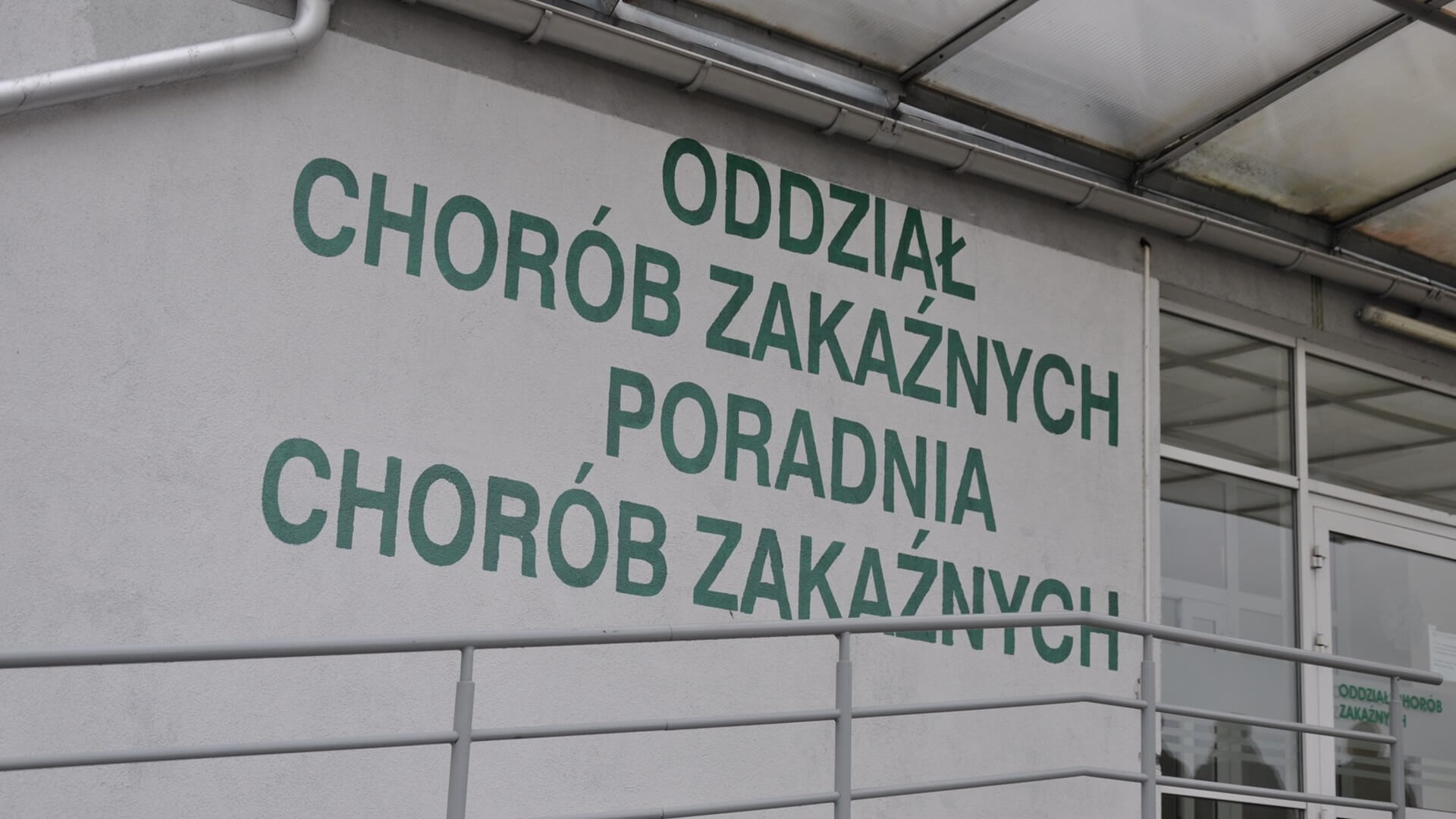 W suwalskim szpitalu i pogotowiu trwają przygotowania do pojawienia się w mieście pierwszych przypadków koronawirusa