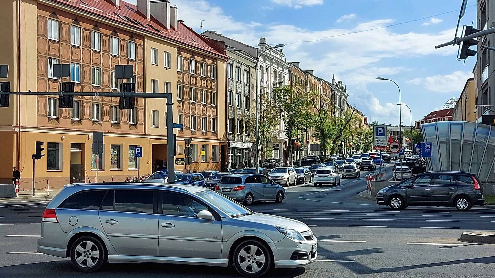 Korki na białostockich ulicach - zamknięty jest fragment Alei Piłsudskiego