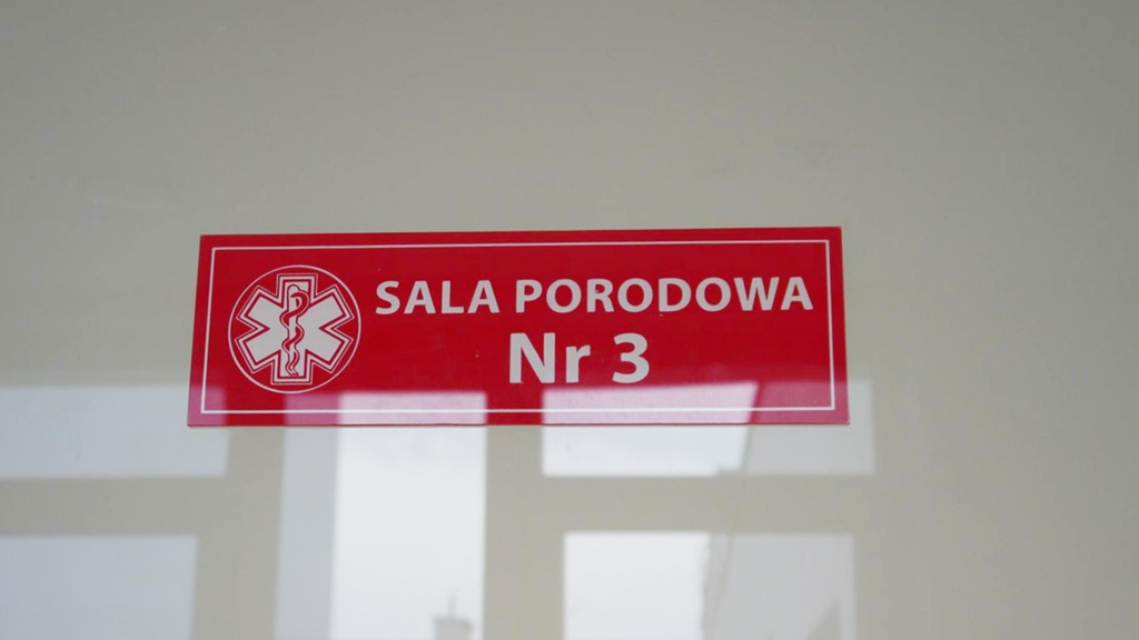 Odział położniczy suwalskiego szpitala jest gotowy na przyjmowanie porodów od kobiet zarażonych koronawirusem
