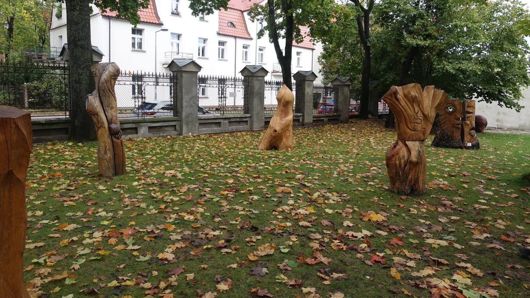 "Plenerowa rzeźba w drewnie – Hajnówka 2020"