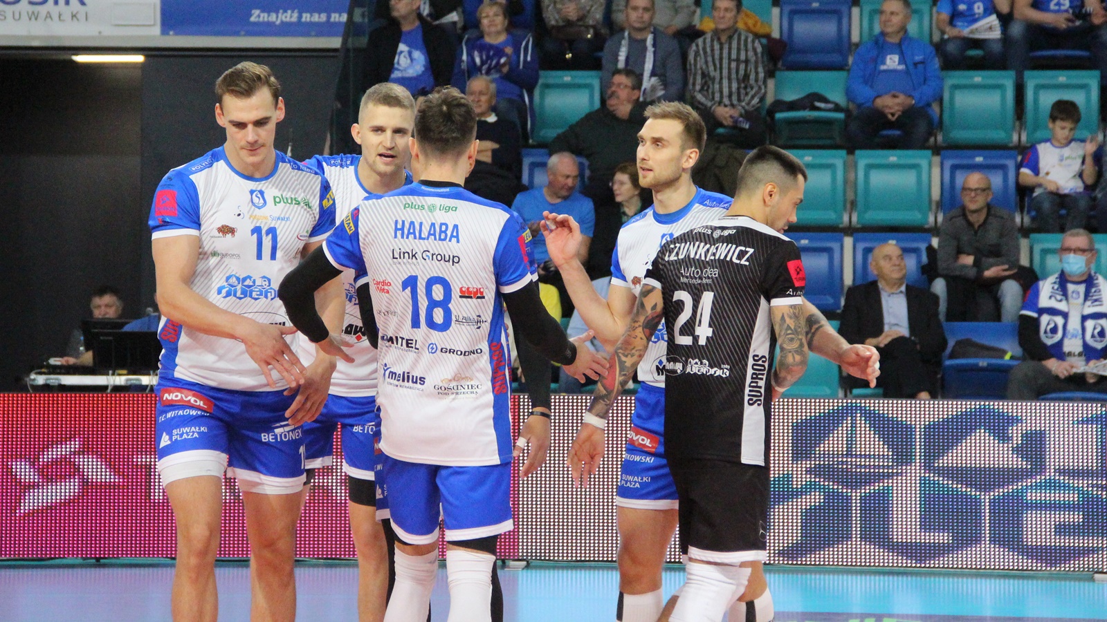 PlusLiga: Ślepsk Malow Suwałki przegrywa u siebie z Resovią 0:3 [zdjęcia]