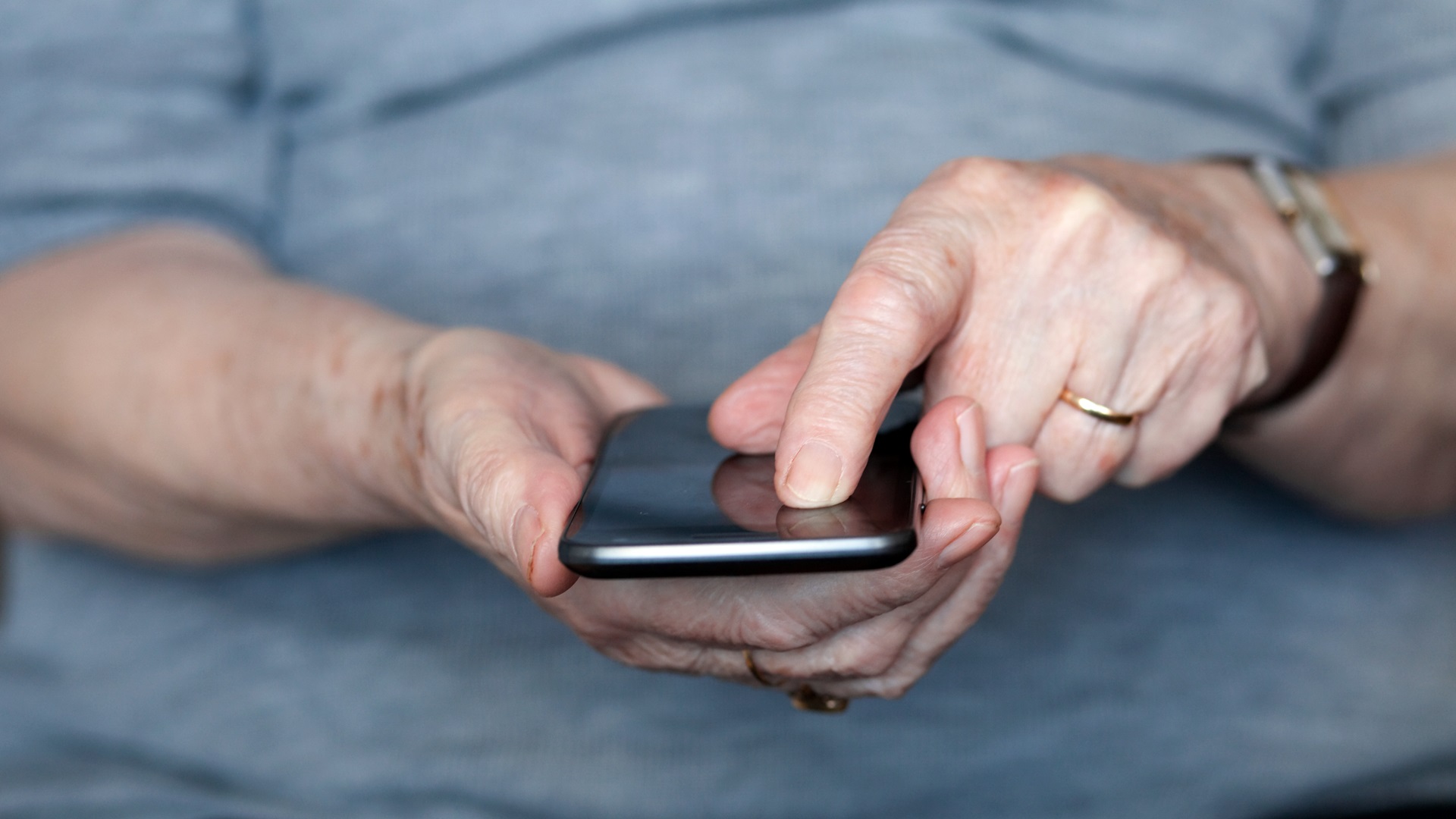Białostocki sanepid będzie wysyłał SMS-y do rodziców uczniów
