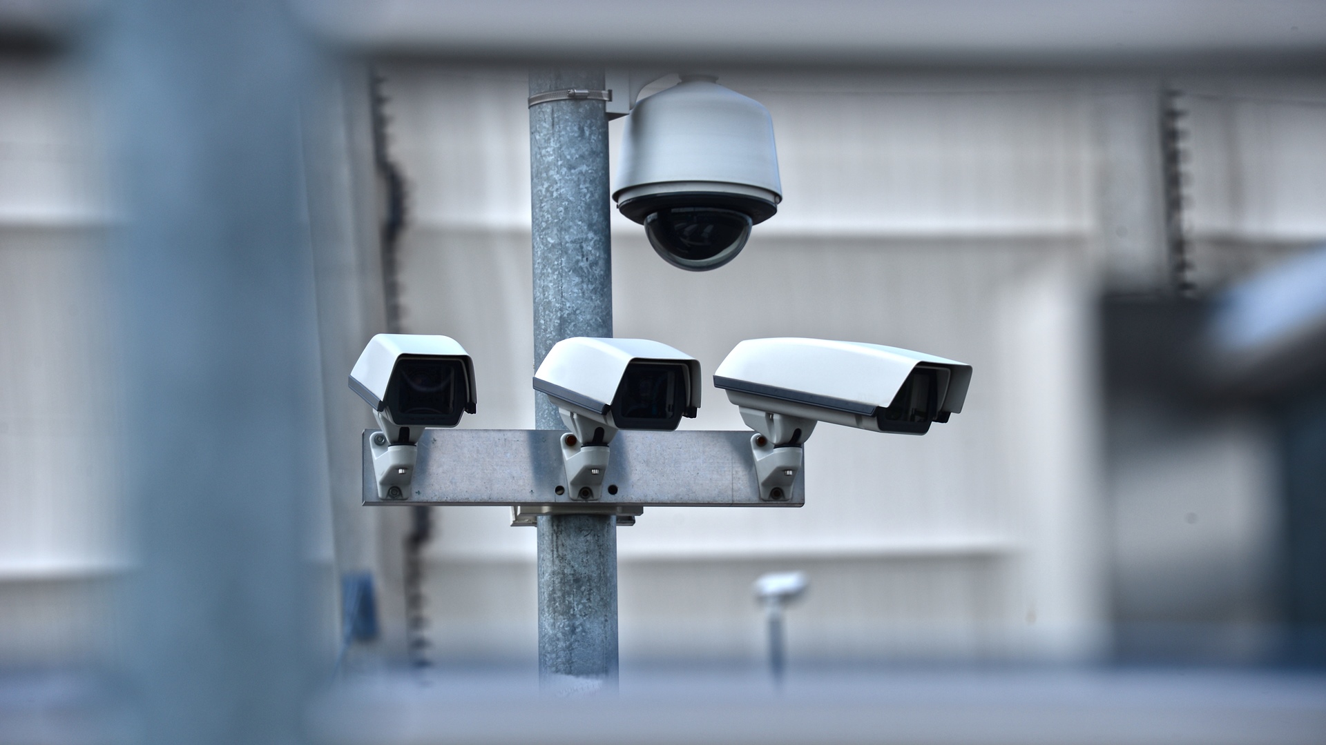 Gdzie powinny być umieszczone kamery monitoringu?
