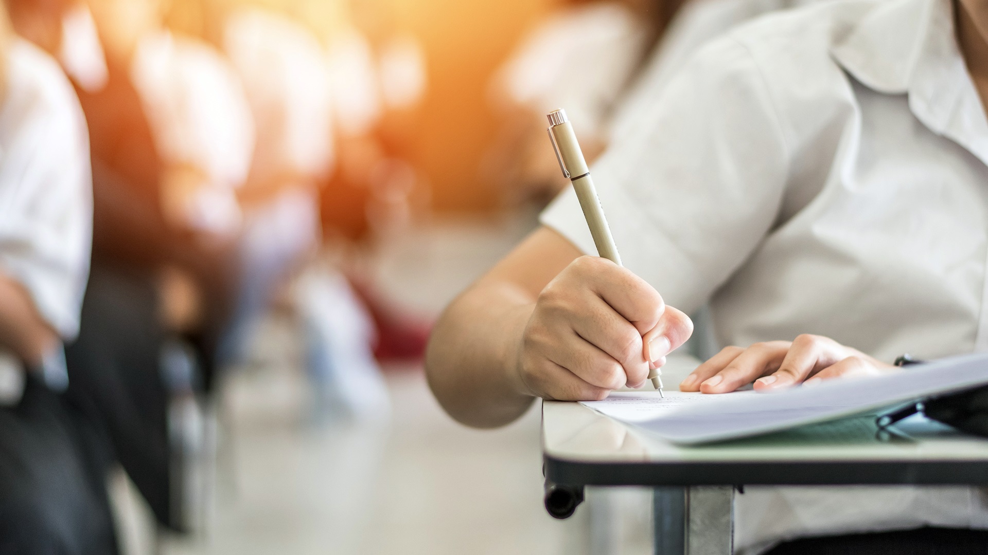 Różnice między edukacją szkolną, a domową