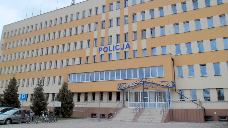 Dzięki pracownicy banku 66-letnia mieszkanka powiatu suwalskiego nie straciła swoich pieniędzy