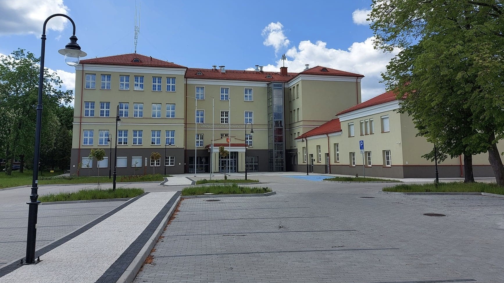 Tężnie solankowe, nowy plac zabaw, międzypokoleniowy festiwal czy nowoczesne ławeczki