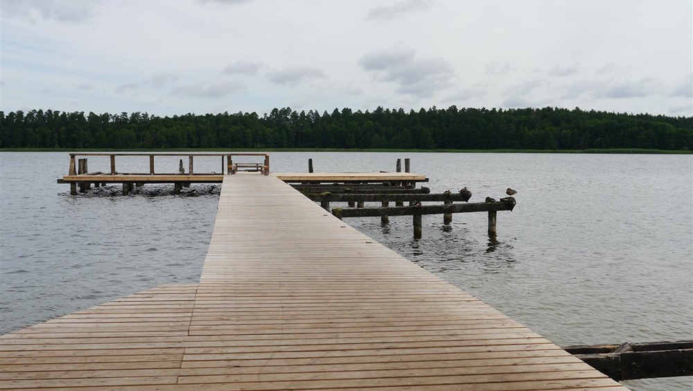 Do końca czerwca ma być rozebrany pomost na plaży Bielnik w Augustowie