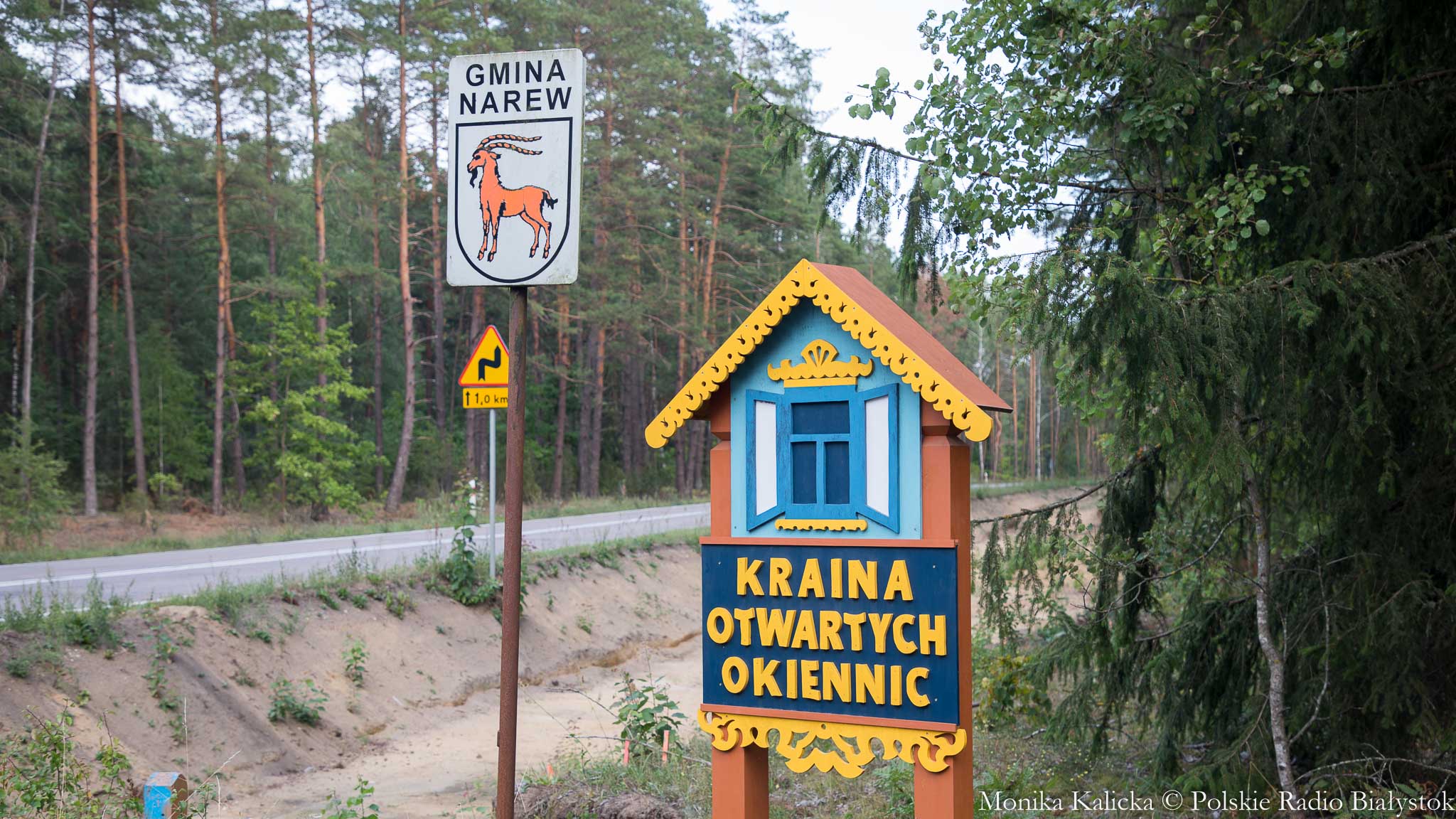 Zachwycająca Kraina Otwartych Okiennic