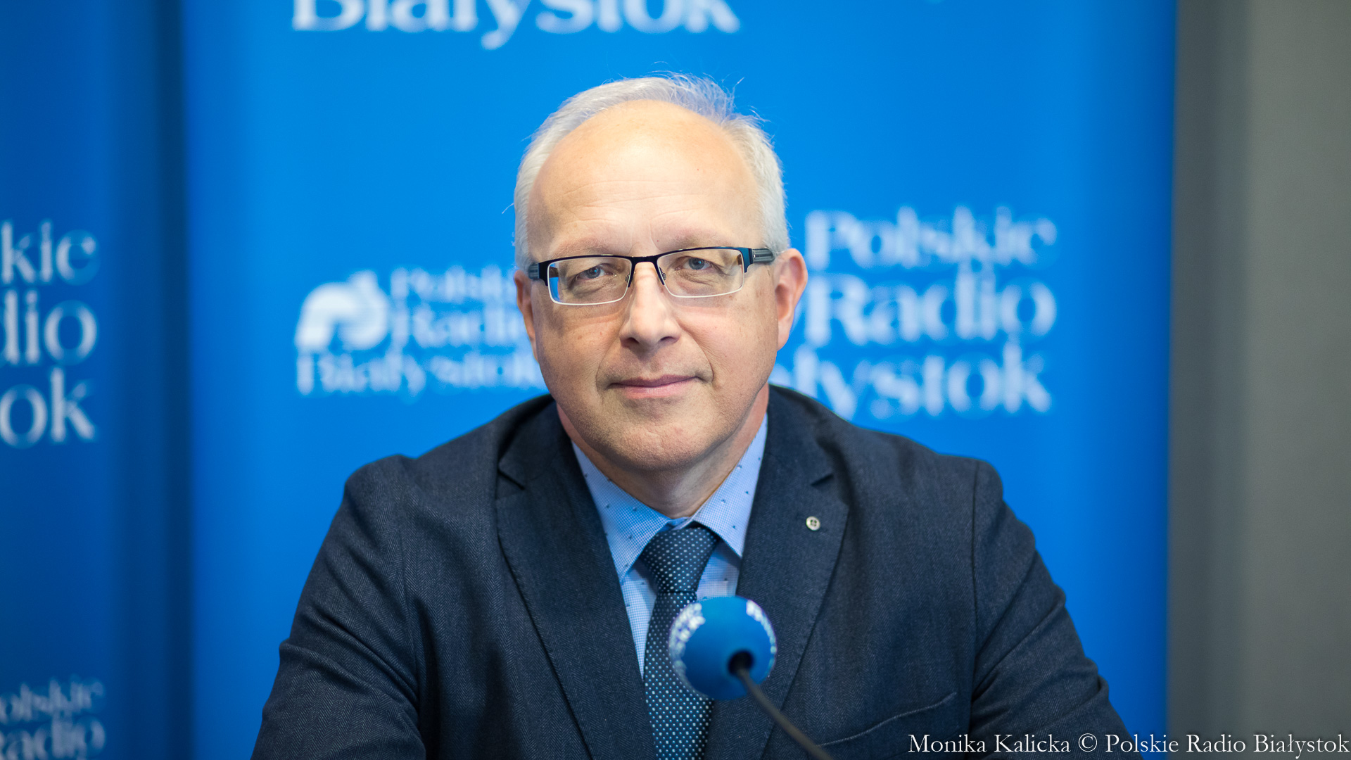 Prof. Flisiak: Skuteczność szczepień w wygaszaniu pandemii zależy od ich masowości