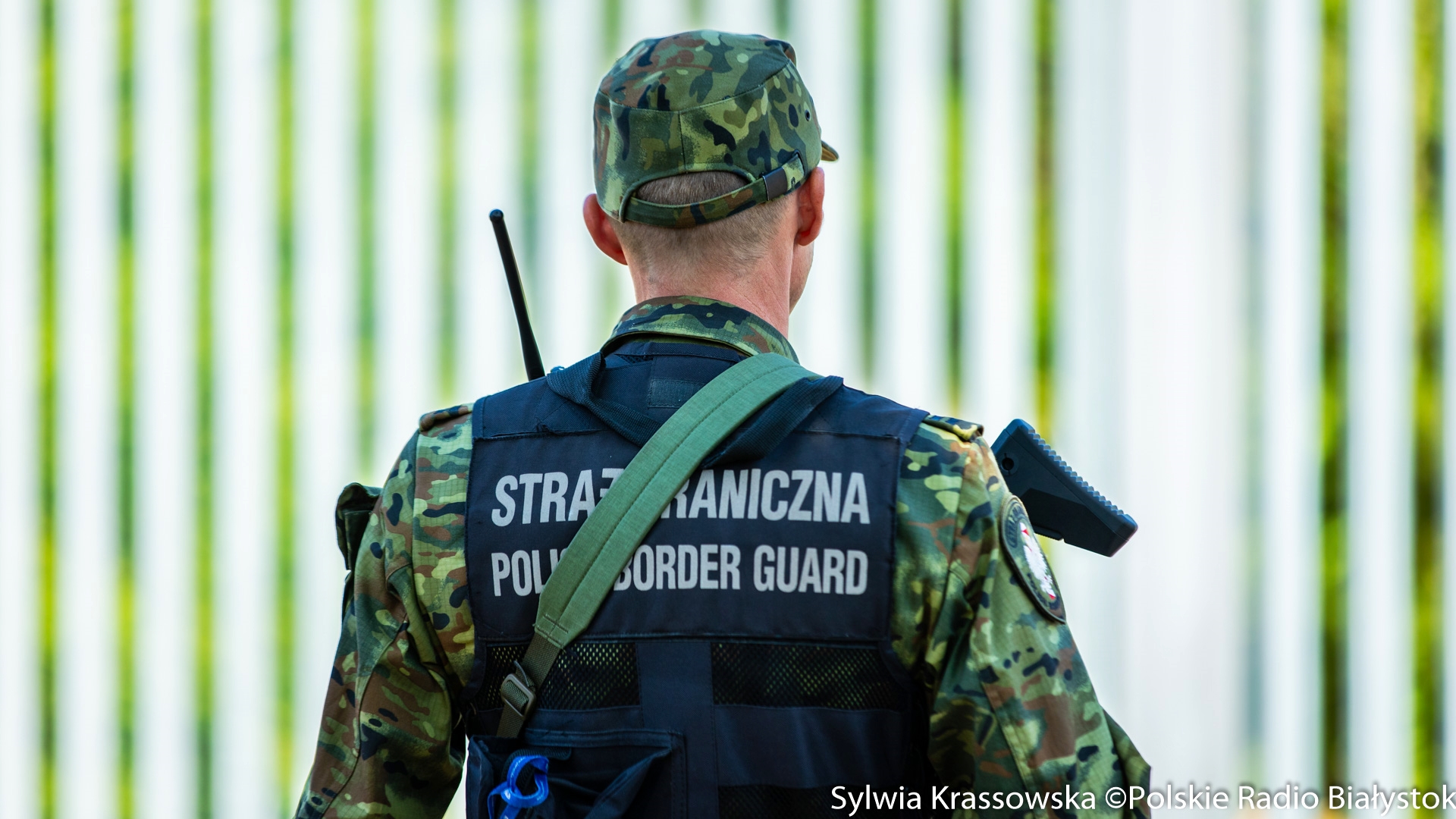 Funkcjonariusze Straży Granicznej uratowali życie mężczyźnie, który został ugodzony nożem