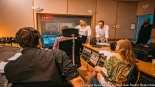 W Studiu Rembrandt Polskiego Radia Białystok powstaje słuchowisko "Głosy ciemności", fot. Sylwia Krassowska