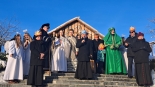 Co najmniej kilkaset osób wzięło udział w Orszaku Trzech Króli w Łomży, fot. Adam Dąbrowski