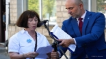 Wmurowanie kamieni pamięci przy ul. Lipowej w Białymstoku poświęconych rodzinie Kracowskich, 14.08.2025, fot. Marcin Jakowiak/UM Białystok