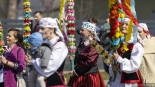 Korowód z wielkanocnymi palmami przeszedł przez Zbójną, 13.04.2025, fot. Paweł Wądołowski
